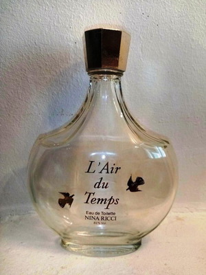 L'air du Temps Nina Ricci Eau de toilette used, large collectible 425 ml bottle