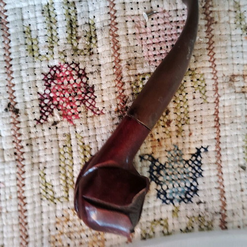 Tobacco pipe made of walnut wood like new, handmade from Southern Italy