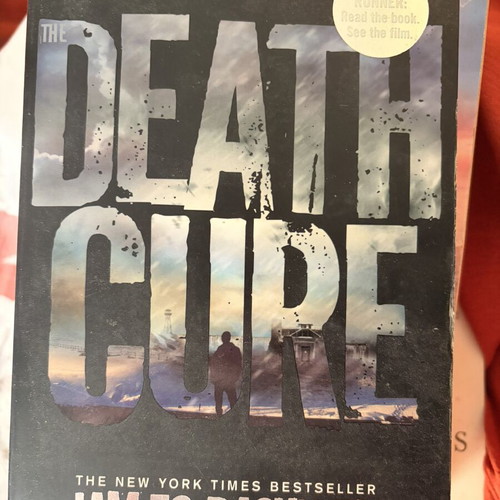 Maze Runner trilogy used, English