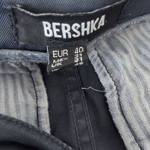 Bershka Pant 00s used, blue, good condition with small hole