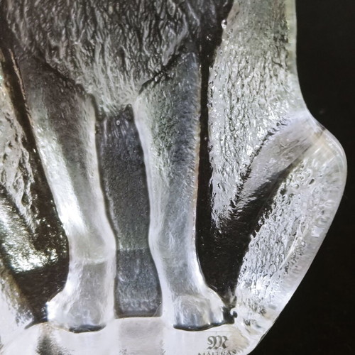 Paperweight "Sitting Wolf" Mats Jonasson full lead crystal, new