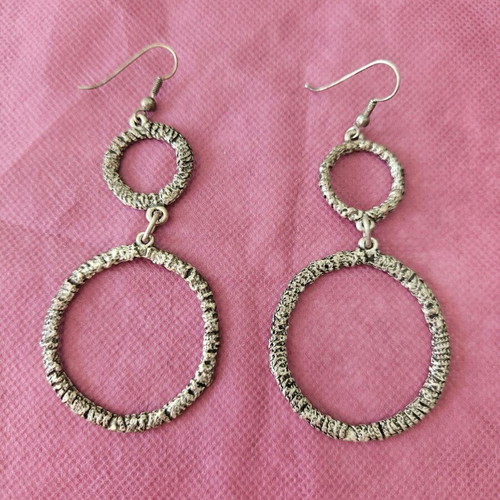 Earrings with hoops like new, silver-plated metal alloy