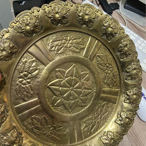 Large handmade copper tray 34cm used