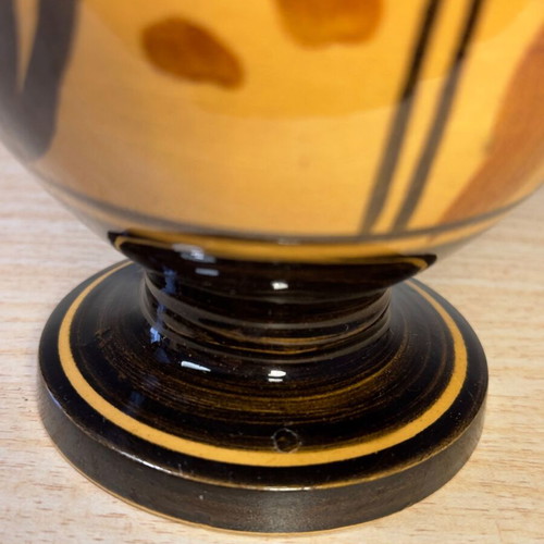 Ancient Greek kanata used, black-figure style