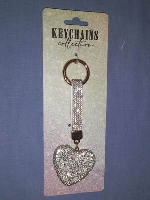 Heart keychain new with tag