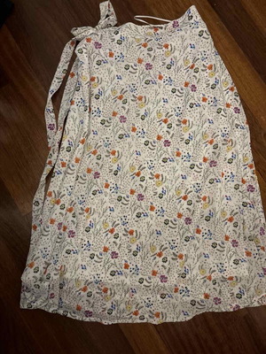 Midi skirt Molly Braken white multicolor like new, size M
