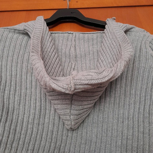 Zara bolero with hood medium, knitted, like new, gray