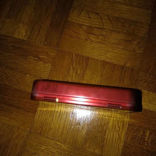 Vintage Winston metal cigarette case like new, red