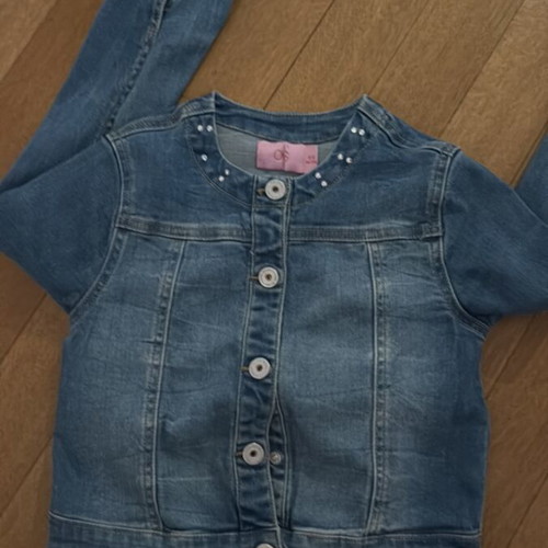 Jean jacket OVS like new for 9 years old girls