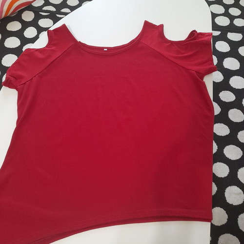 Plus size blouse short sleeve with open shoulders like new, red 5XL