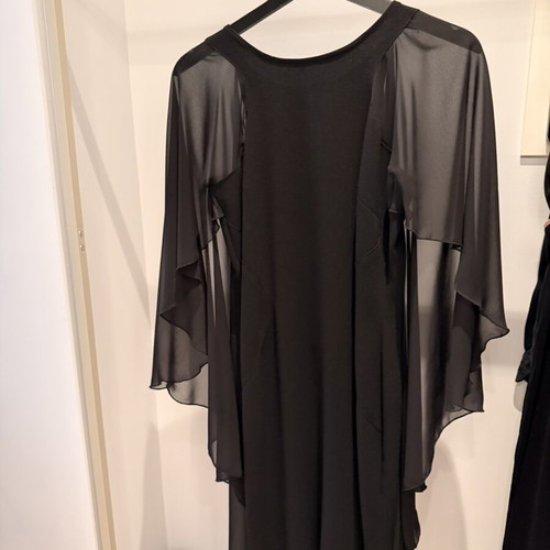 Black midi dress crepe with muslin like new, size S/M