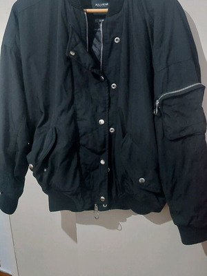Women's bomber used, black, Pull and Bear