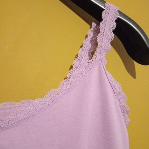 Marks and Spencer sleeveless top with elastic lace, light lilac