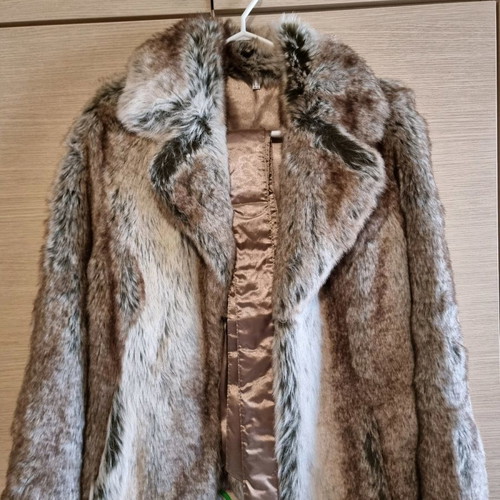 Synthetic fur coats new, pack with brown and black