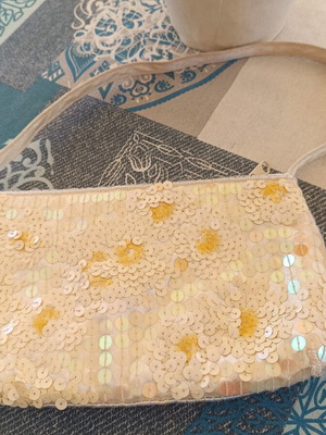 Evening bag with sequins, like new, beige and yellow