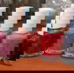  12 μανό essie