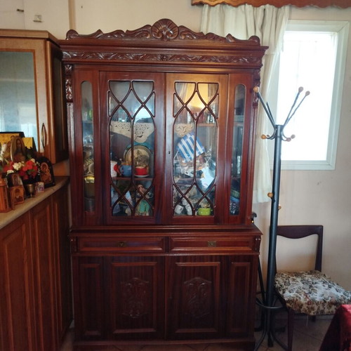 Sideboard like new, vintage, height 2m width 1.2m