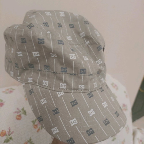 Dolce Gabbana hat gray like new size M