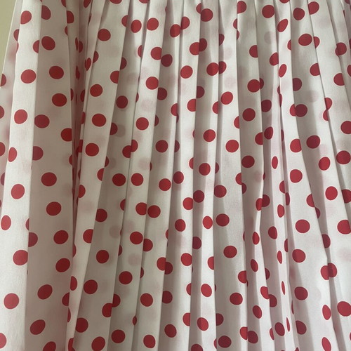 Pleated skirt like new, white and red, size L 40 12