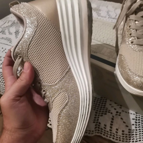 LA Gear anatomical shoe size 40 used, beige sports