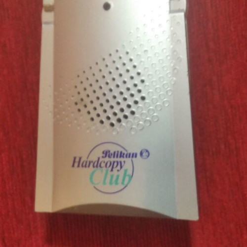 Radio transistor with clock, date and alarm like new 1980-1990 with batteries