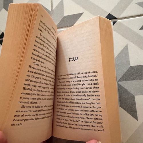 Revolutionary Road book like new, English paperback by Richard Yates