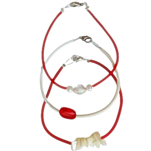 Set of 3 Martis bracelets new with rubber cords