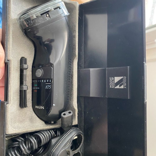Philips electric shaver used