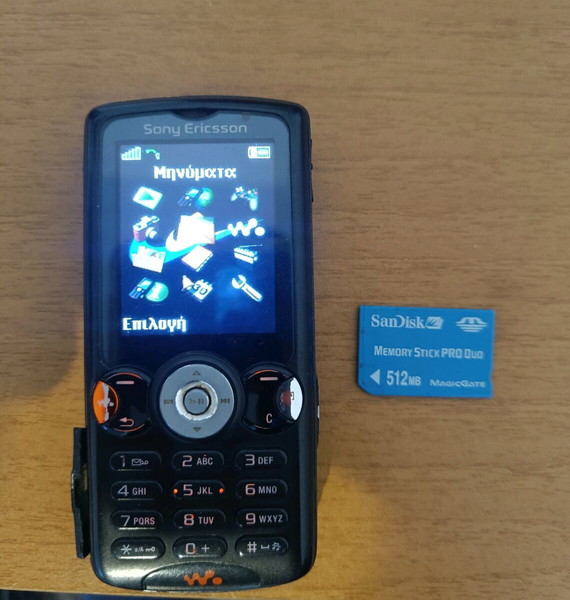 Sony Ericsson W810i