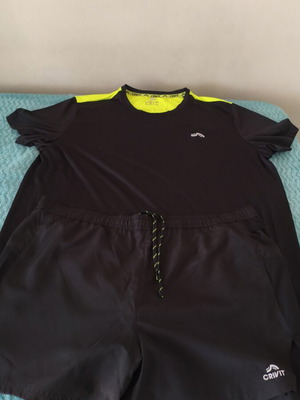 Crivit men's sports set XL like new, black with yellow details