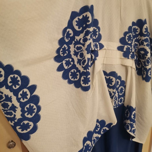 Linen pants and blouse set like new, electric blue