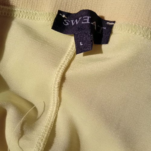 Women's leggings new, size L from store closing