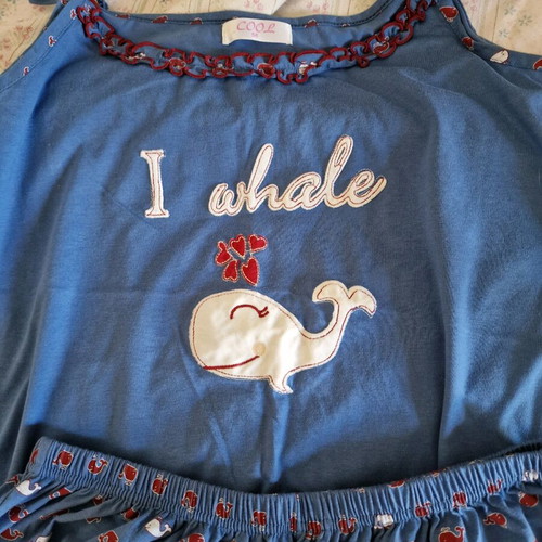 Sleepwear set with tank top and shorts, new, Comfort brand