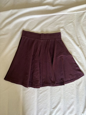 Pull and Bear burgundy skirt