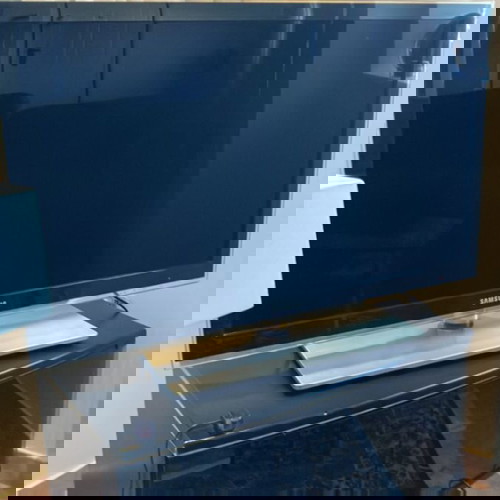 Τηλεόραση Samsung 40 ιντσών μεταχειρισμένη, όχι smart