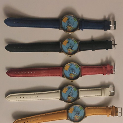 Watch new with strap in 5 different colors