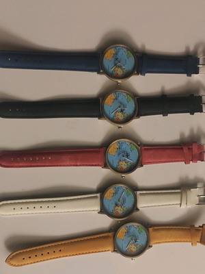 Watch new with strap in 5 different colors
