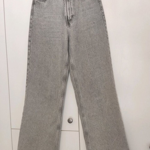 H&M Petite Wide High Waist Grey Jeans Size 36 Like New, 100% Cotton