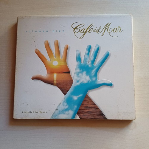 Cafe del Mar CD used, moderate condition