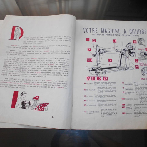 Singer Illustrated Sewing Machine Catalog used, 1952 edition, French text