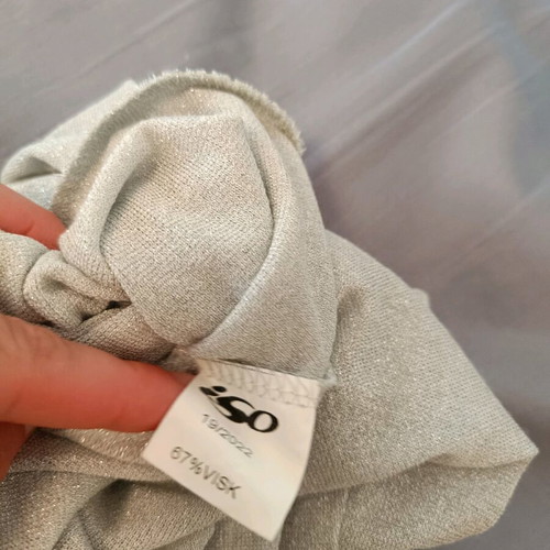 Crop jacket gray open with silver thread and diamond button Iso like new