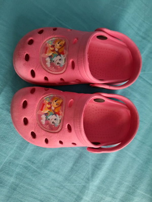 Παντοφλάκια 2 ζευγάρια μαζί μεταχειρισμένα, ροζ με Μίννι και Paw Patrol