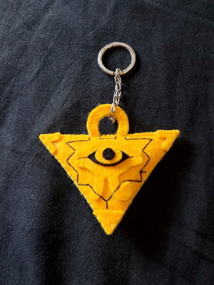 Yu Gi Oh Millennium Eye Keychain custom made, yellow