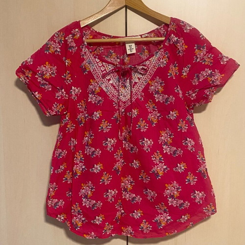 H&M Romantic Pink Cotton Short-Sleeve Shirt like new with embroidery