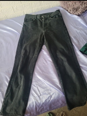 Massimo Dutti black jeans like new, straight legs