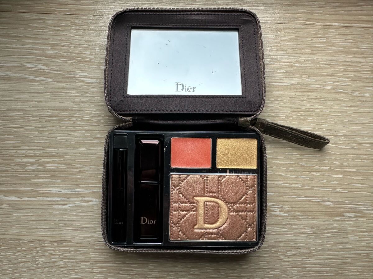Dior Bronze Sun Couture Makeup travel… - € 125,00 - Vendora.cy