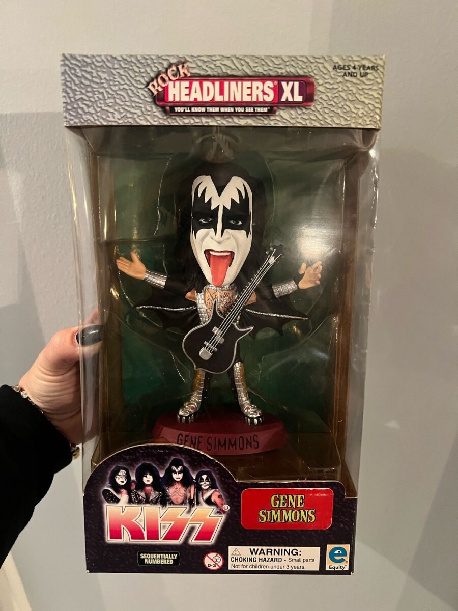 KISS Gene Simmons Rock Headliners XL New… - € 23,00 - Vendora.cy
