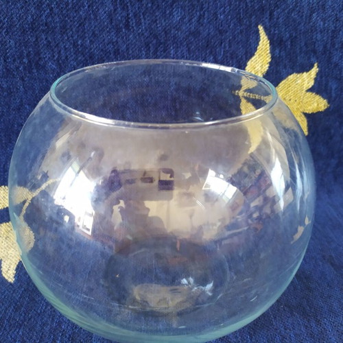 Glass Round Aquarium 2.5 Liters New