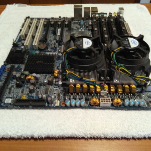 Lenovo D10 Server Motherboard dual socket LGA771 used with CPU and RAM