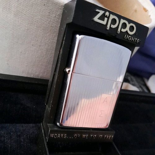 Zippo Engine Turned lighter excellent condition